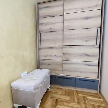 Golden Dream Apartment